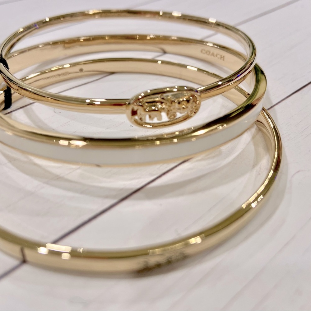 NWT! Coach set of 3 bangle bracelets. Gorgeous set in gold, white + Gift wrap - Picture 9 of 16